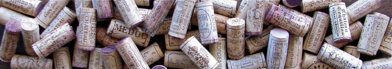 DiscoverVin About us-wine corks